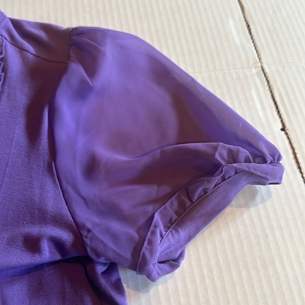NWT New York & Company stretch lavender ruffle blouse puff sleeves via neck - Picture 6 of 7